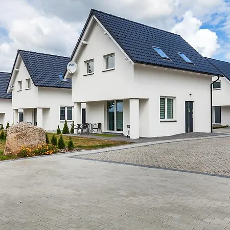 Kamienny Zakatek Sarbsk Villa Exterior photo